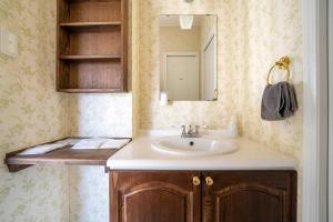 The Garnet Higashikawa