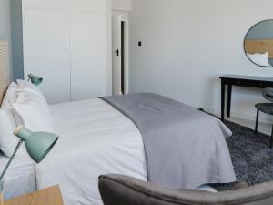 Romilly Beachfront 92