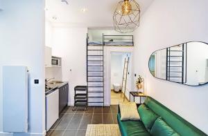 Studio cosy avec mezzanine, bien équipé, Caluire