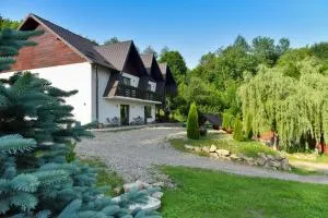 Pensiune Agroturistică LA IZVOR - Radowce