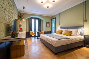 GuestHost - Brera Exclusive and Central Suites