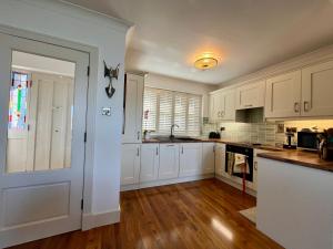 4 Harbour Town House