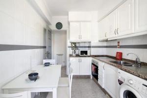 Lilis Albufeira Apartment