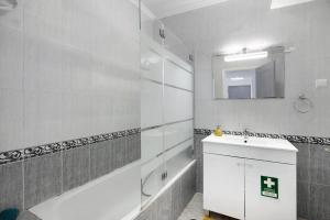 Lilis Albufeira Apartment