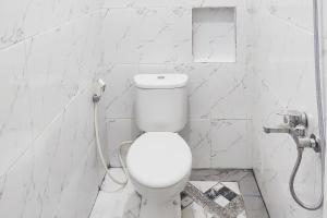 RedDoorz at Linda Residence Jambi