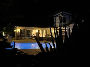 Villas Villa BARADARENA avec piscine chauffee et jardin pour 10 personnes : photos des chambres