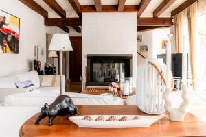 Villas Villa BARADARENA avec piscine chauffee et jardin pour 10 personnes : photos des chambres