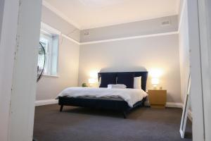 Charm and Value in Central