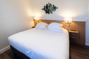 Hotels Hotel De Paris Jaligny : Chambre Double