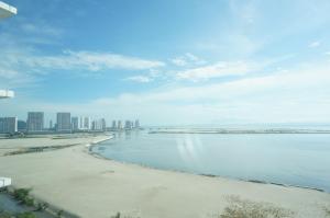 Cozy Seaview Duplex Apartment at Sunrise Gurney