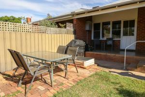 Charm and Value in Central