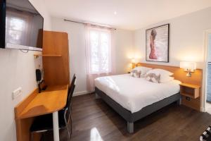 Hotels Hotel De Paris Jaligny : Chambre Double