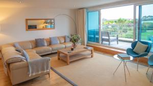 St Moritz Hotel Apartments