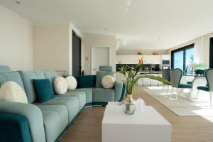 Villa La Perla by LovelyStay