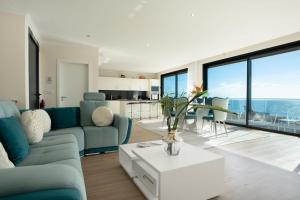 Villa La Perla by LovelyStay