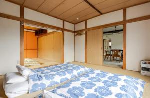 一軒家まるごと貸切宿Woodウッド