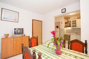 Two Bedroom Apartment Sonja with Seaview