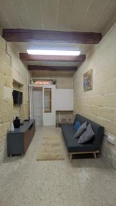 RUWTS Valletta Authentic Maisonette