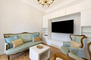 Cozy apartment with balconies in the center of Temporal TOL254