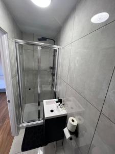 Spacious 3 Bed Home - Ideal for Families & Groups