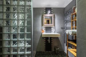 Coquet studio place du pin