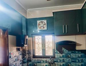 Luxury 3 bhk Apartment 15 mins from Kashi Vishwanath Temple