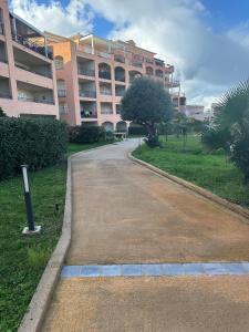 Appartements CASA LOUNA 2 Pieces a 200 m de la plage et du centre vile : photos des chambres