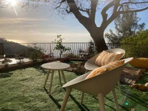 Appartements Appartement Eze Village proche Monaco fabuleuse vue mer et vieux village : photos des chambres