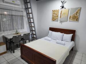 Sotera and Paz Forestville