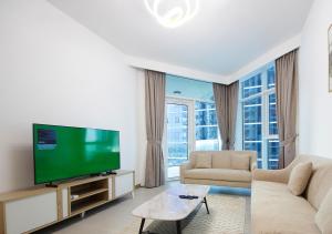 Luxury 2BR Apartment in Urban Oasis by Missoni