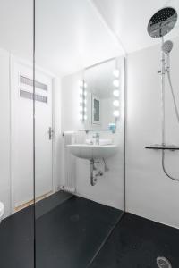 Artistic Elegance in central Athens, Pangrati