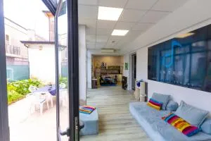 Intro art music house - Viagrande