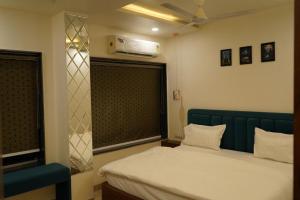 Hotel Ratan Palace