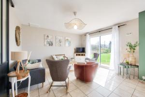 Maisons de vacances Maison pour 6 avec jardin a 500 m de la plage : photos des chambres