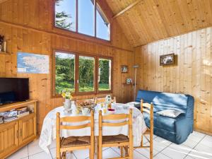 Chalet 2 adultes 2 enfants - jardin et terrasse - 3hvězdičkové hotely ve městě Plurien