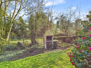 Chalets Chalet 2 adultes 2 enfants - jardin et terrasse : photos des chambres