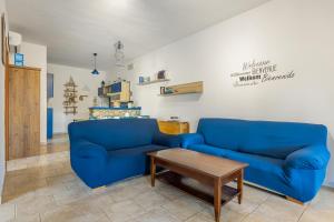 GuestHost Bright Apartment with private parking img3