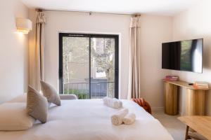 Appartement port de saint Tropez & place des Lices - CLEMENCEAU