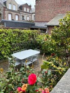 Villas Villa Roc Vaudieu - Charmante maison de pecheurs : photos des chambres