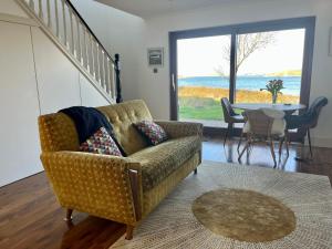 4 Harbour Town House