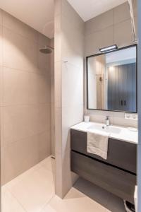 Duinloper by Room of