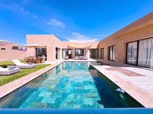 villa Elyssa! Modern Comfort & Pool & Hammam - Oulad Jellal