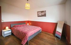 Maisons de vacances 3 Bedroom Stunning Home In Plougasnou : photos des chambres