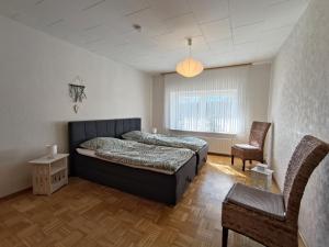 Huber - gemütliche FeWo mit Terrasse und Garten auf dem Lande