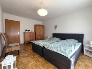 Huber - gemütliche FeWo mit Terrasse und Garten auf dem Lande