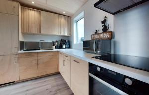 Maisons de vacances 2 Bedroom Beautiful Home In Ambon : photos des chambres