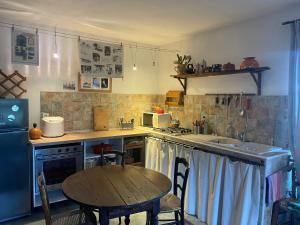 Appartements Maison de village 3 chambres 2 SDB avec terrasse & jardin - Proche St Florent : photos des chambres