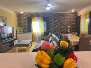 Spacious luxury 4 bedroom apartment - Moya