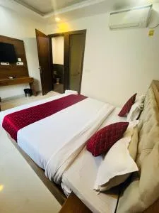 Hotel G-Lory Suite Near By IGI AirPort - 瑟马尔卡