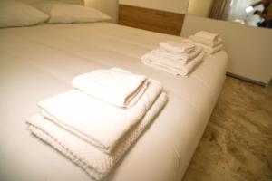 Luxury Rome by the Sea